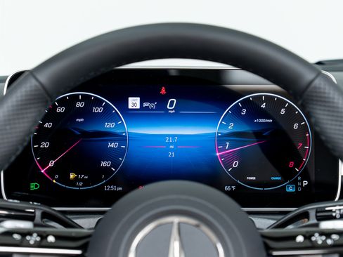 New 2026 Mercedes-Benz CLE 300 4MATIC Cabriolet image 19