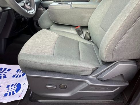 Used 2024 Ford F250 XLT w/ Black Appearance Package image 20