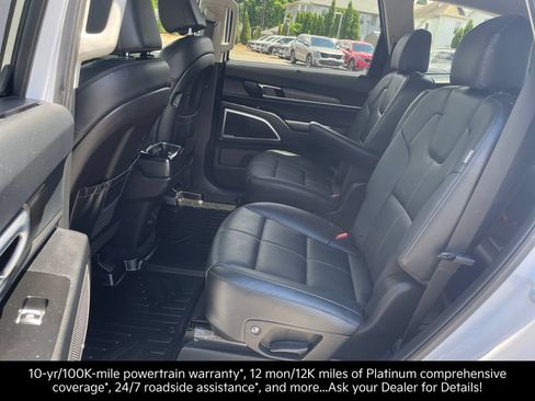 Certified 2023 Kia Telluride EX w/ EX Captain's Chair Package AWD/4WD image 28