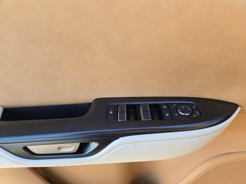 New 2026 Lexus RZ 350e 2WD w/ Accessory Package (2T) image 9