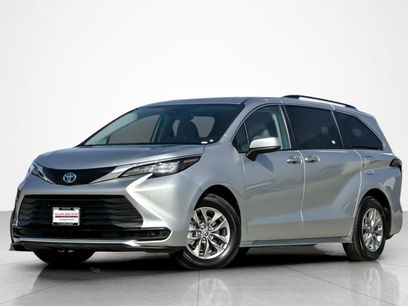 Used 2024 Toyota Sienna LE