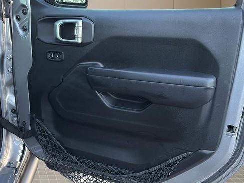 Certified 2019 Jeep Wrangler Unlimited Rubicon image 37