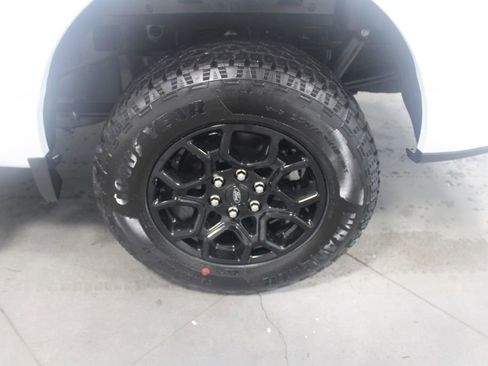 New 2025 Ford F150 XLT w/ Equipment Group 302A MID image 57