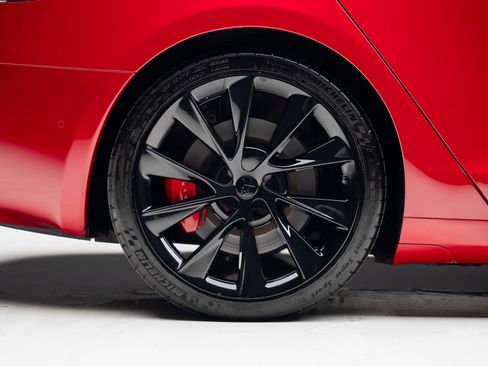 Used 2021 Tesla Model S Performance image 36