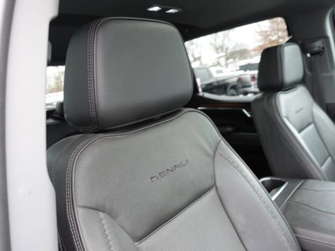 Used 2024 GMC Sierra 1500 Denali w/ Denali Reserve Package image 23