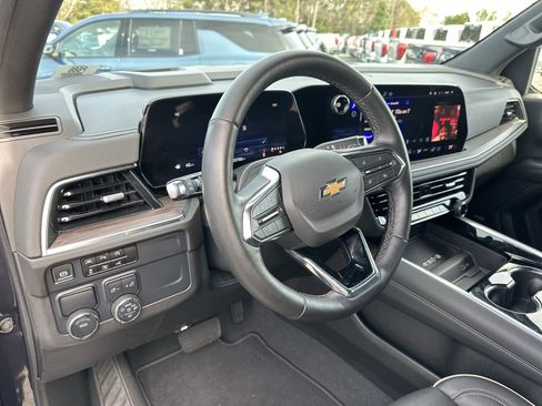 Used 2025 Chevrolet Tahoe Premier image 26