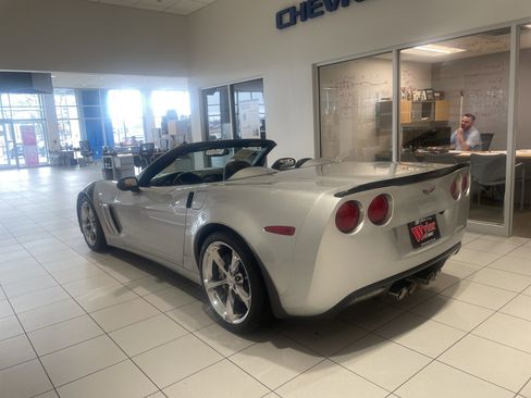 Used 2011 Chevrolet Corvette Grand Sport w/ Preferred Equipment Group image 20