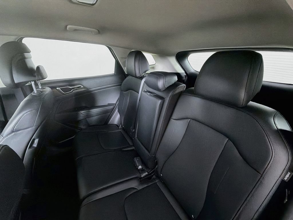 Used 2024 Kia Sportage EX AWD/4WD image 24