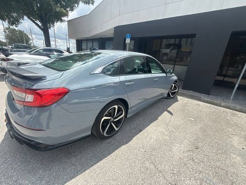 Used 2022 Honda Accord Sport image 11