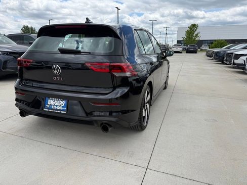 Used 2022 Volkswagen GTI S FWD image 9