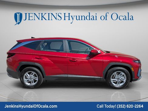 New 2026 Hyundai Tucson SE image 2