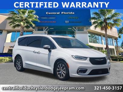 Certified 2023 Chrysler Pacifica Pinnacle