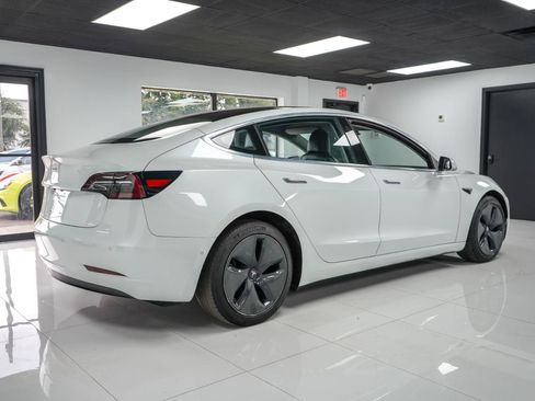 Used 2018 Tesla Model 3 Long Range RWD image 5