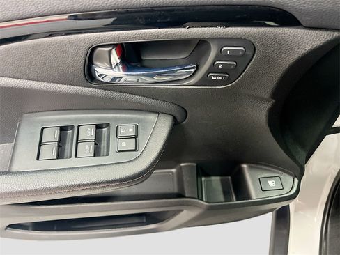 Used 2023 Honda Ridgeline Black Edition image 18