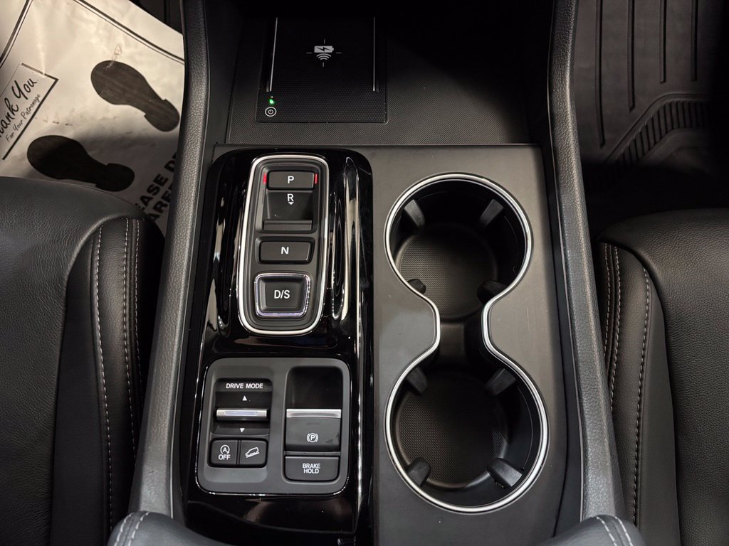 Used 2024 Honda Pilot Touring image 22