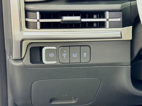 New 2026 Hyundai Santa Fe SE FWD image 14