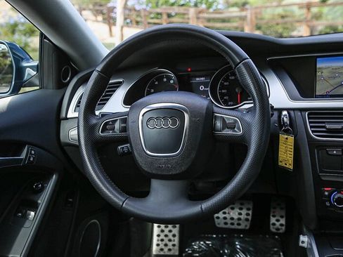 Used 2011 Audi A5 2.0T Premium Plus w/ Premium Plus Pkg image 19