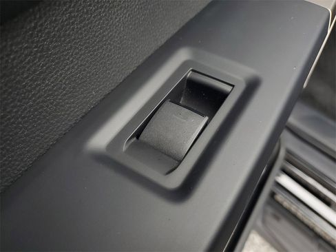 Used 2024 Toyota Tundra Limited image 18