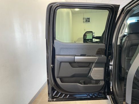 New 2026 Ford F350 Lariat w/ Lariat Ultimate Package AWD/4WD image 8