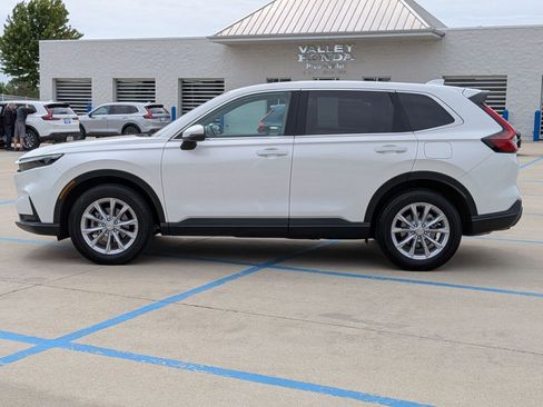 Used 2023 Honda CR-V EX image 10