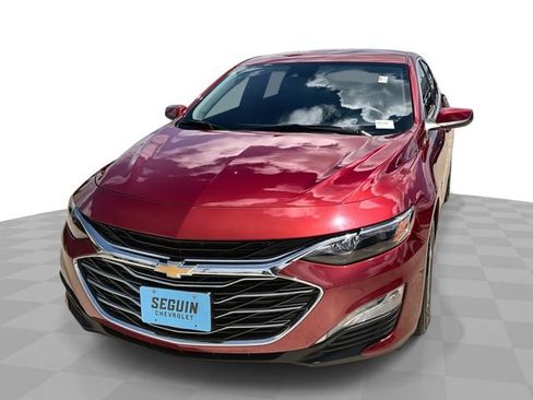 Used 2024 Chevrolet Malibu LT FWD image 1