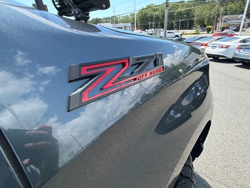 Certified 2019 Chevrolet Silverado 1500 LT w/ All-Star Edition AWD/4WD image 26