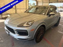 Used 2021 Porsche Cayenne S AWD/4WD image 1