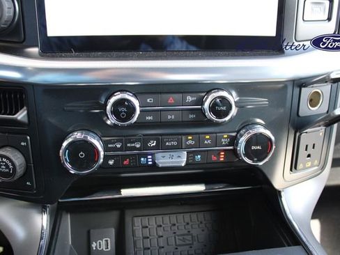 New 2025 Ford F150 Lariat w/ Equipment Group 502A High image 17