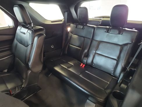Used 2023 Ford Explorer ST w/ Equipment Group 401A AWD/4WD image 35