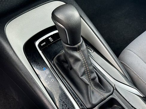 Used 2021 Toyota Corolla SE w/ Carpet Mat Package (TMS) image 19