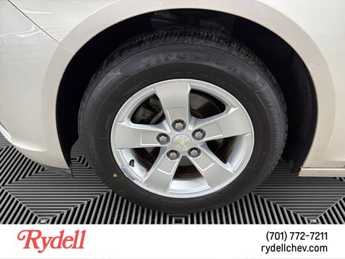 Used 2013 Chevrolet Malibu LS w/ Protection Package FWD image 9