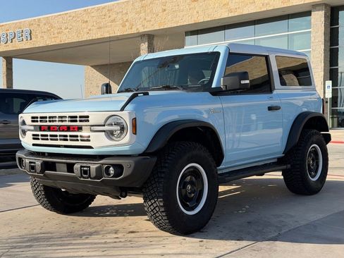 Used 2023 Ford Bronco Heritage Edition image 8