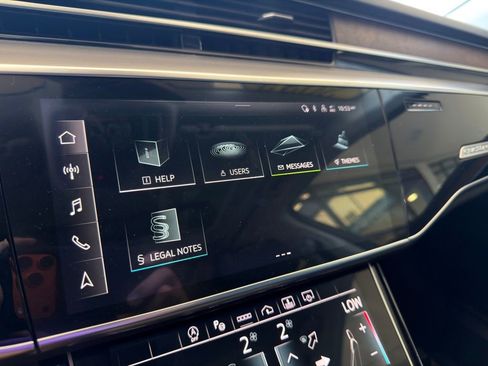 Used 2023 Audi A8 L 3.0T AWD/4WD image 33