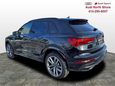 Used 2025 Audi Q3 2.0T Premium w/ Convenience Package image 4