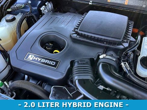 Used 2018 Ford Fusion Titanium FWD image 31