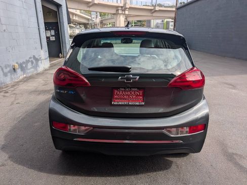 Used 2020 Chevrolet Bolt LT FWD image 5