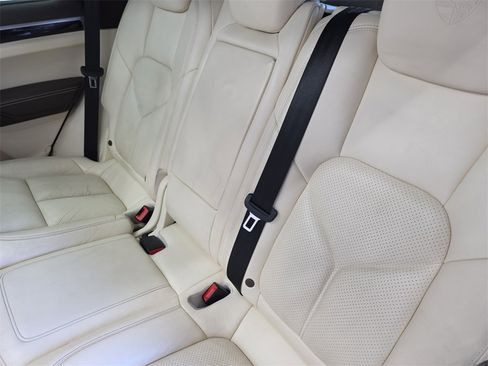 Used 2017 Porsche Cayenne S Platinum w/ Premium Package Plus (Pjy) image 20