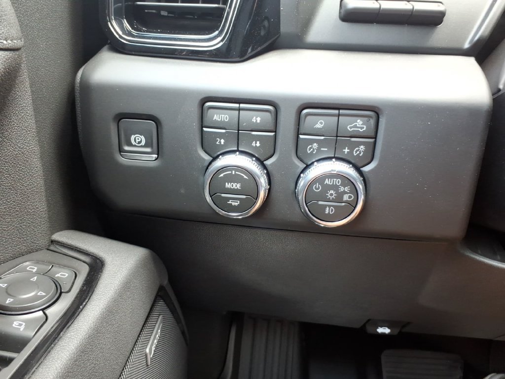 New 2026 GMC Sierra 1500 AT4 w/ AT4 Premium Package AWD/4WD image 21