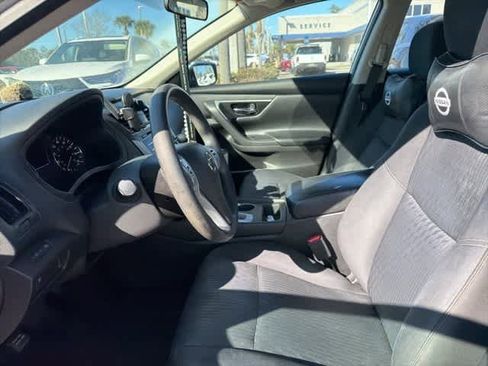 Used 2016 Nissan Altima 2.5 S w/ Power Driver Seat Package image 12