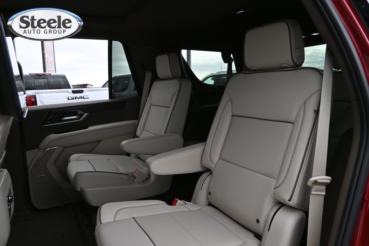 New 2026 GMC Yukon Denali w/ Advanced Technology Package RWD image 40