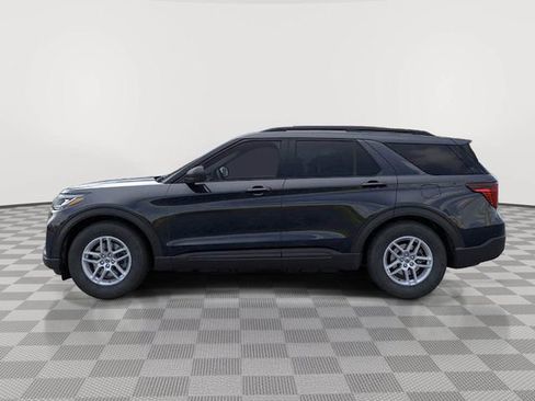 New 2026 Ford Explorer Active image 4
