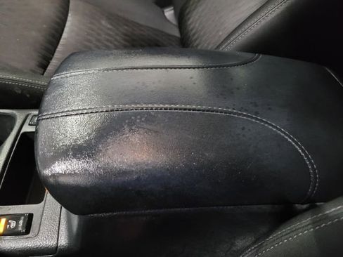 Used 2017 Nissan Rogue SV image 34