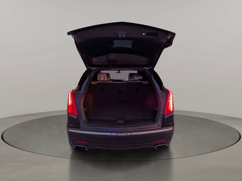 Used 2017 Cadillac XT5 FWD image 35