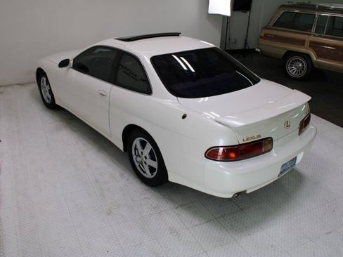 Used 1998 Lexus SC 300 Coupe RWD image 19