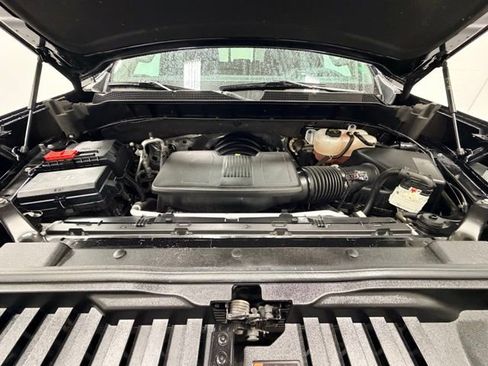 Certified 2024 Chevrolet Silverado 1500 LTZ image 30