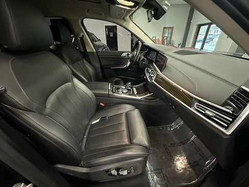 Used 2020 BMW X7 xDrive40i w/ Luxury Seating Package AWD/4WD image 18