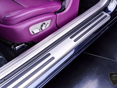Used 2017 Rolls-Royce Wraith RWD image 45