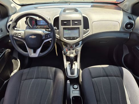 Used 2015 Chevrolet Sonic LT FWD image 27