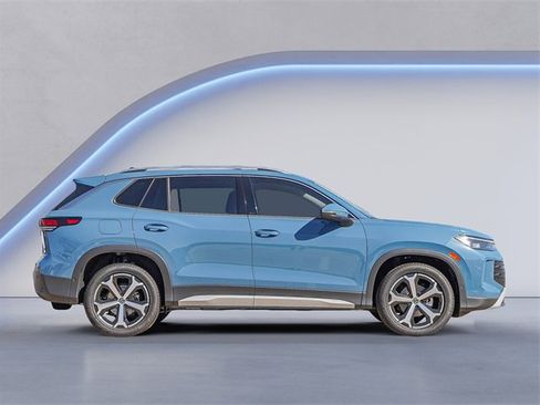 New 2025 Volkswagen Tiguan SE image 4