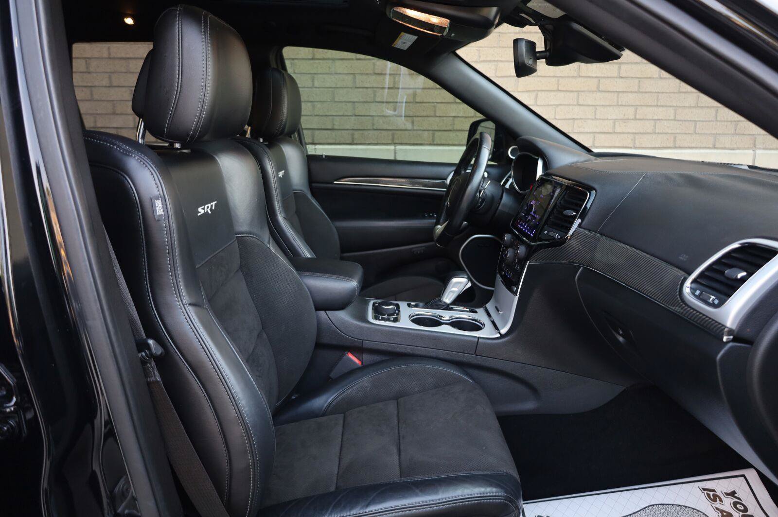 Used 2020 Jeep Grand Cherokee SRT AWD/4WD image 29